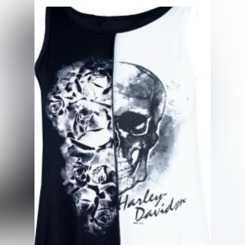 Harley Davidson Women's Rose
Skull Tank Top Black/White Size Small